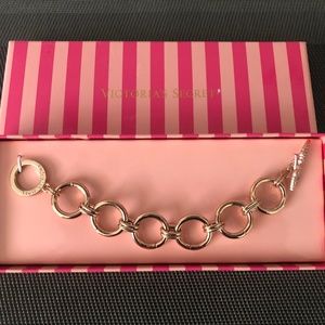 NWT Victoria’s Secret Angel Wings Toggle Bracelet